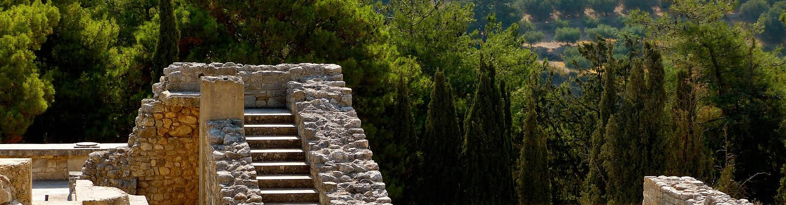 Prehistoric Crete - Knossos – Archeological Museum – Heraklion City Tour